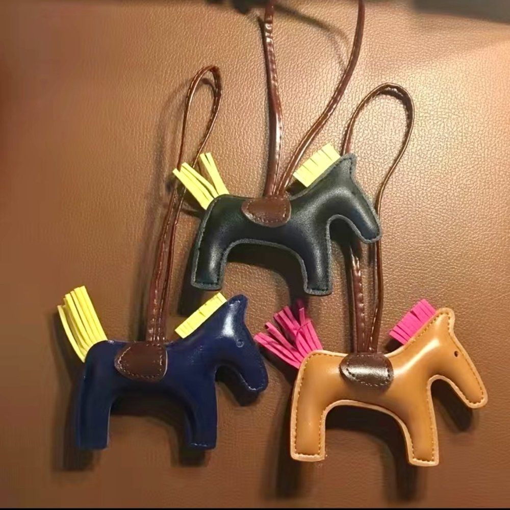 Puffy Large Horse Purse and Backpack Accessory or Keychain (Orange/Blue) #706 - Picture 8 of 8